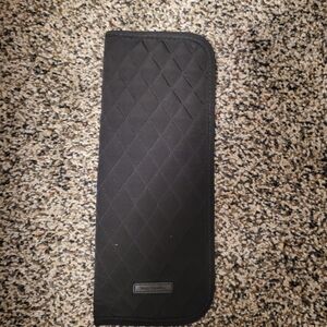 Vera Bradley Black Quilted Accessory Cover